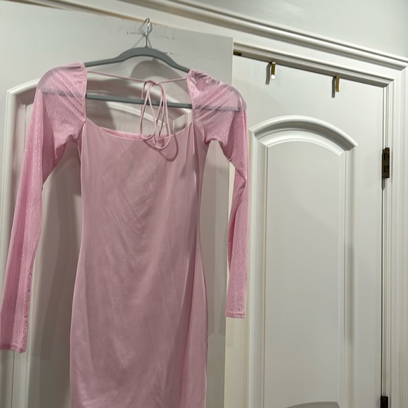 Really cute pink dress - Picture 2 of 2